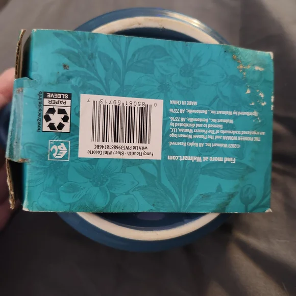 Floral Blue Ceramic Casserole Dish - Picture 5 of 5